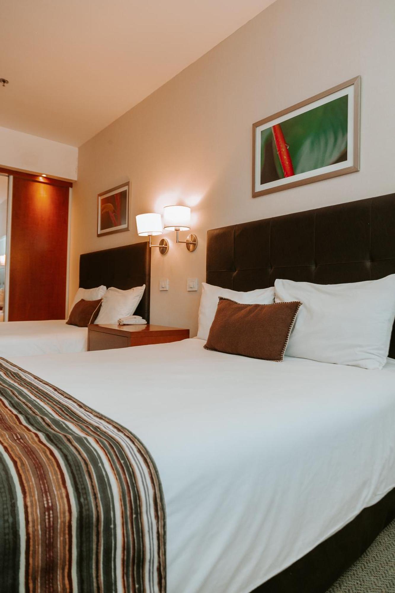 Howard Johnson Hotel Yerba Buena