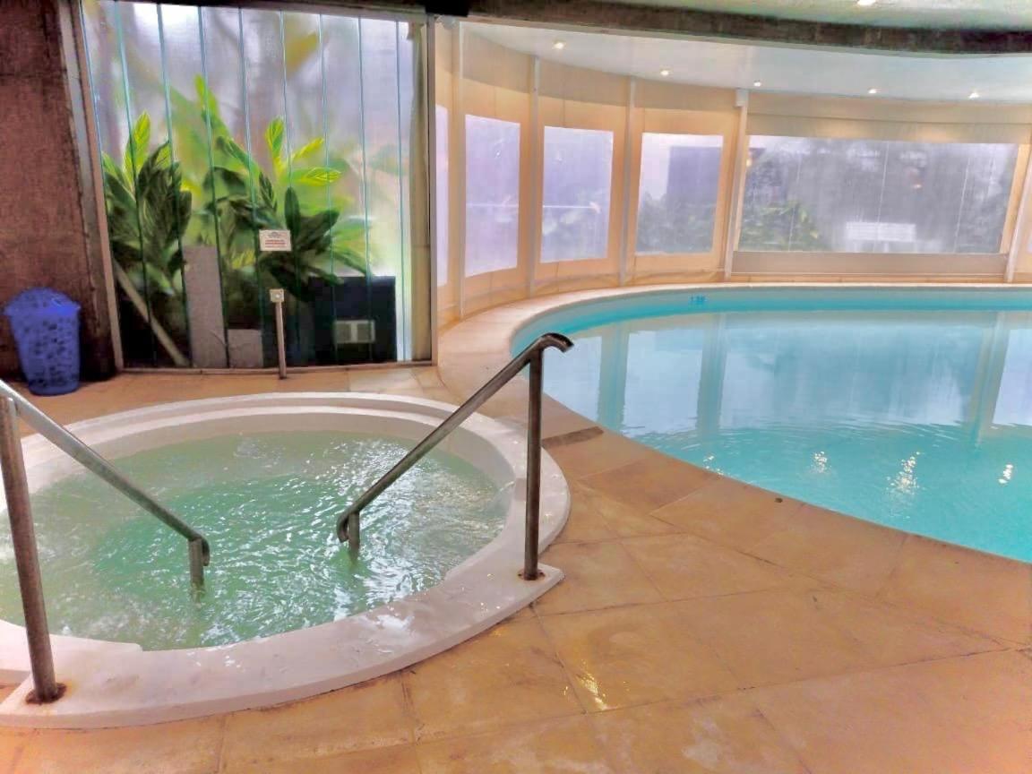Howard Johnson Hotel