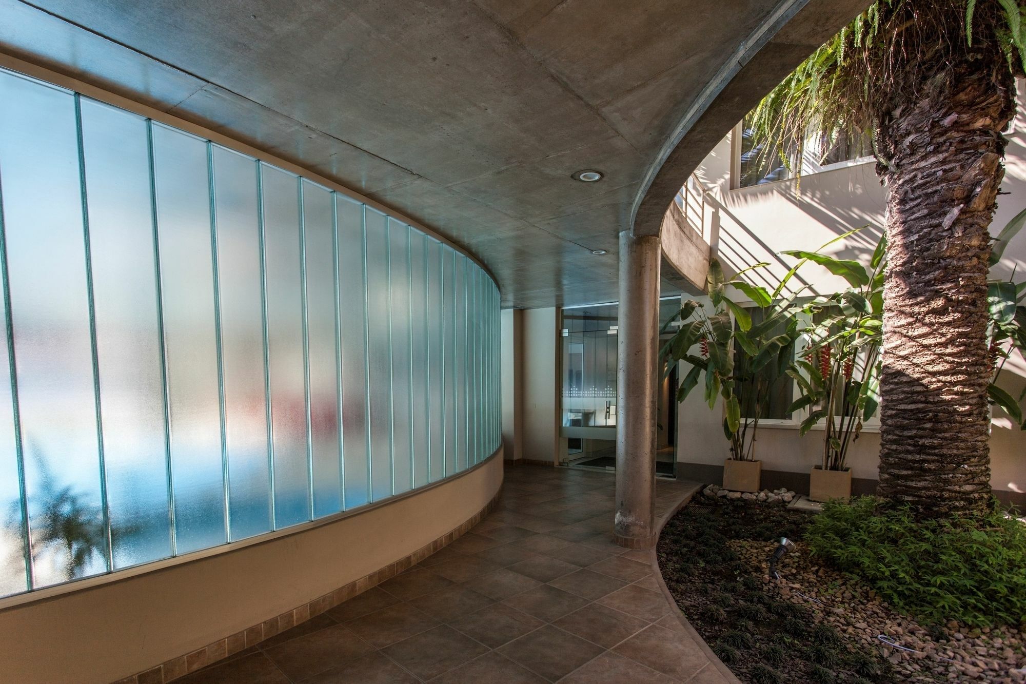 Howard Johnson Yerba Buena